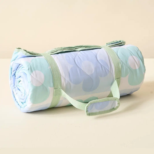 On-The-Go Quilted Flower Blanket
