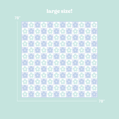 On-The-Go Quilted Flower Blanket